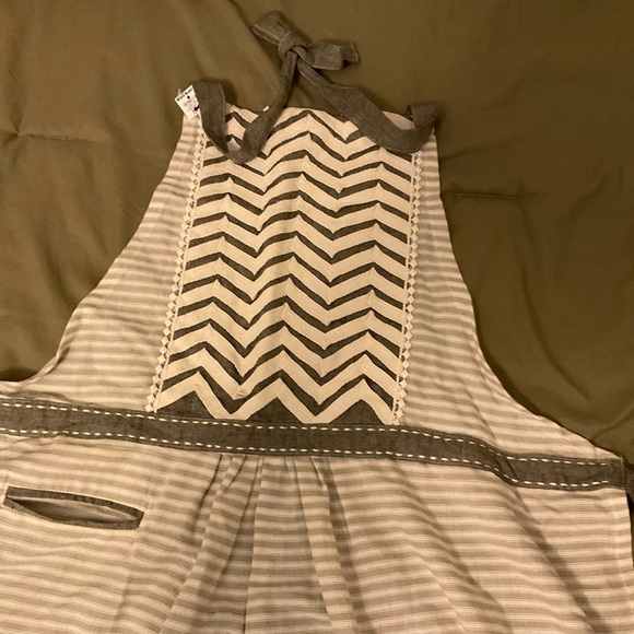 World Market Apron tan/gray nwt - Picture 3 of 13